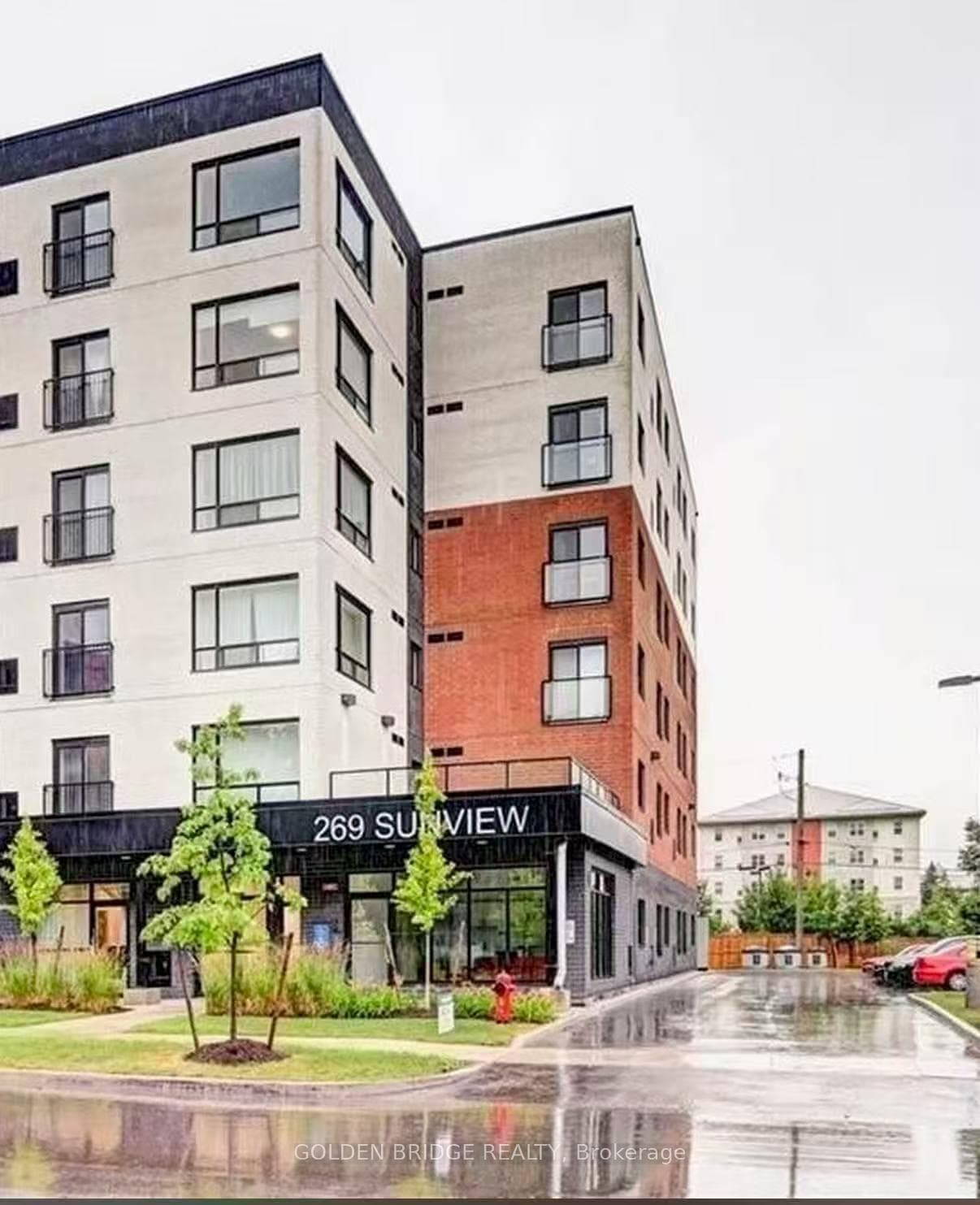 269 Sunview Street 601, Waterloo, ON N2L 3V8