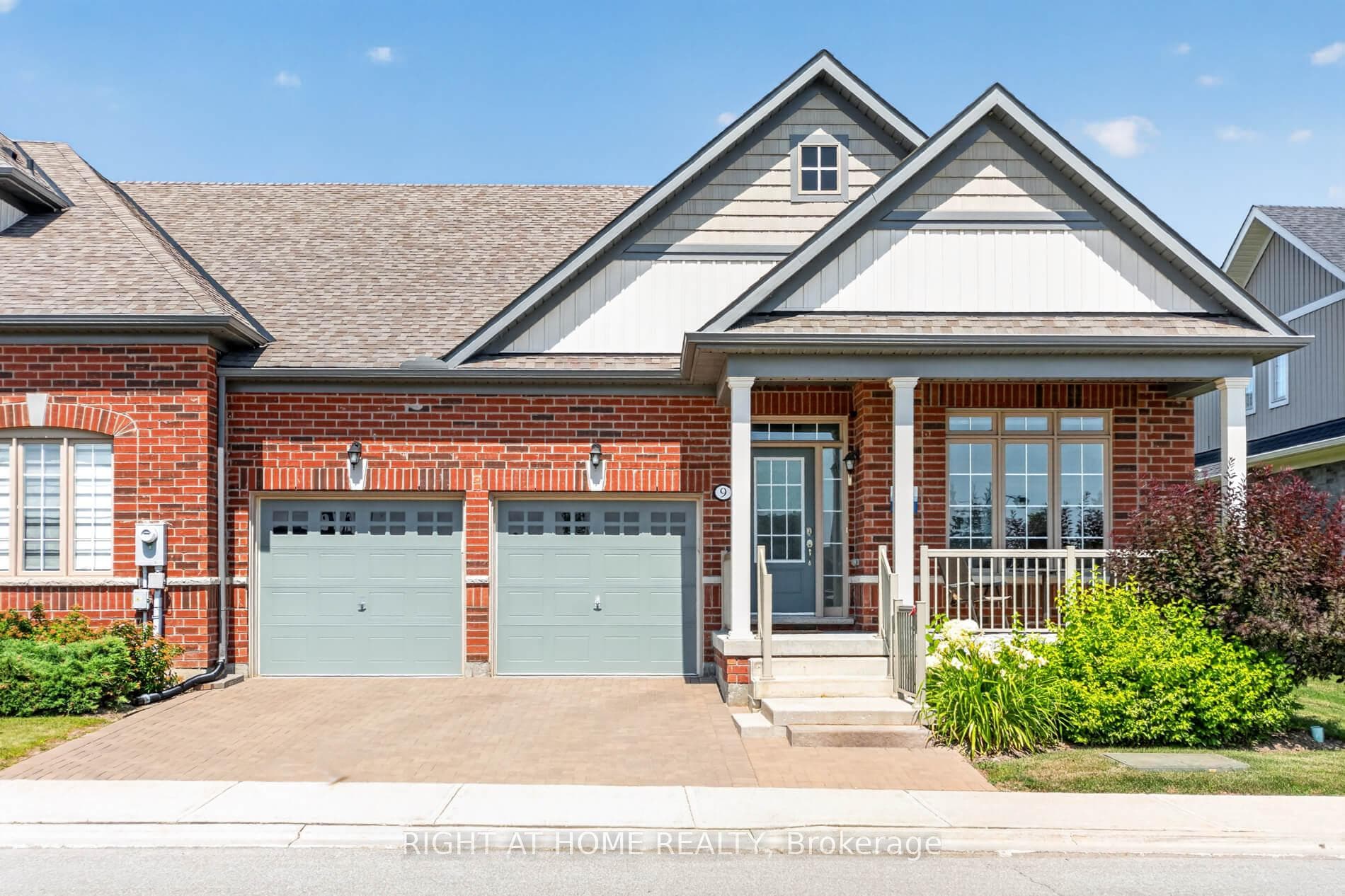 9 Tea Rose Drive, Brampton, ON L6R 4B6
