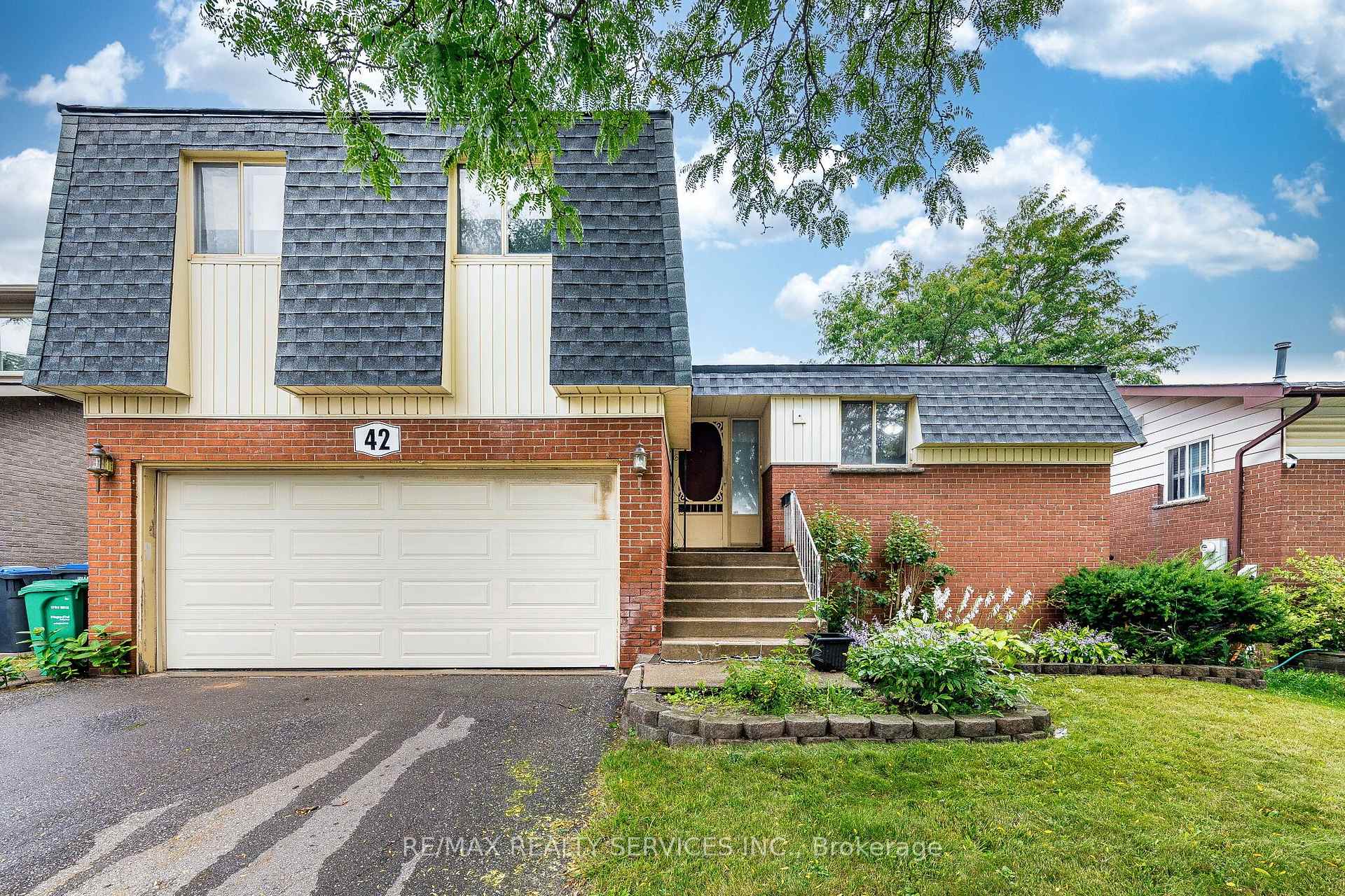 42 Linkdale Road, Brampton, ON L6V 2Y6