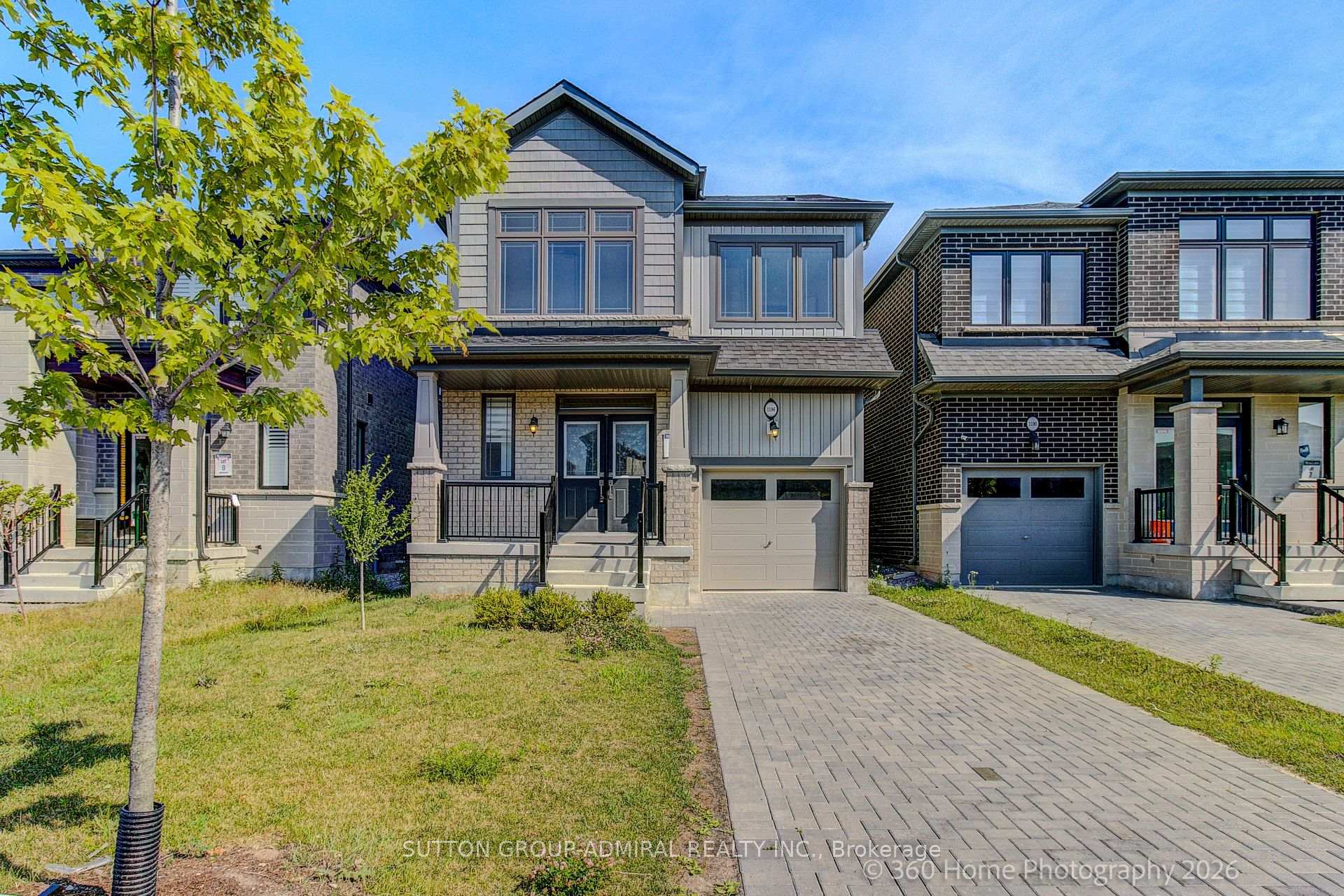 1186 Rexton Drive, Oshawa, ON L1L 0T4