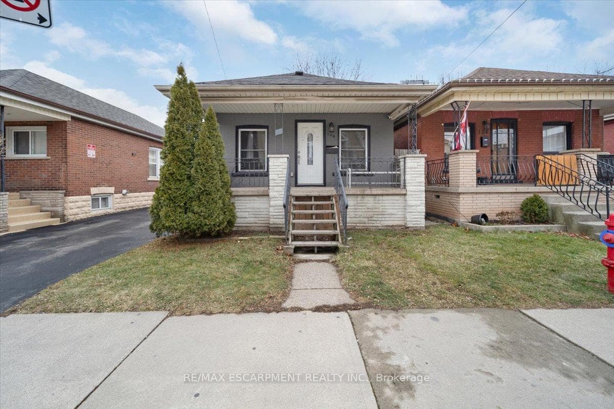 106 Lottridge Street, Hamilton, ON L8L 6T9