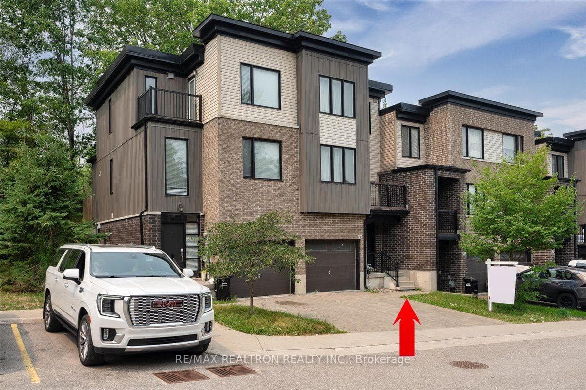 199 Ardagh Road 37, Barrie, ON L4N 0L1
