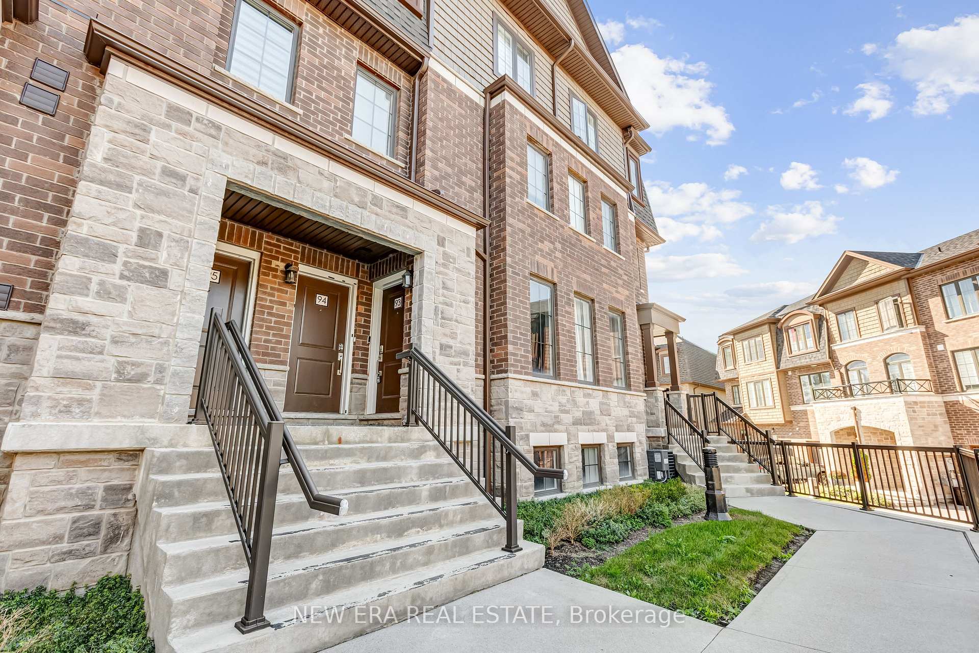 445 Ontario Street S 94, Milton, ON L3Y 2K6