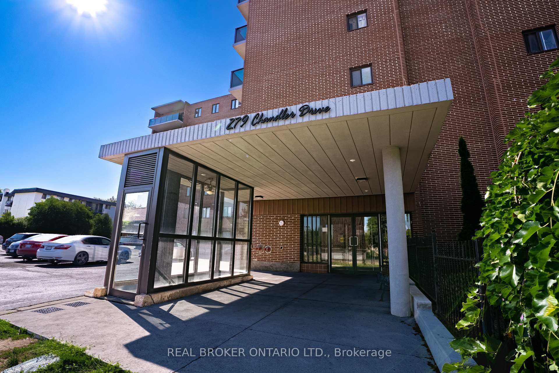 279 Chandler Drive 203, Waterloo, ON N2E 1X6