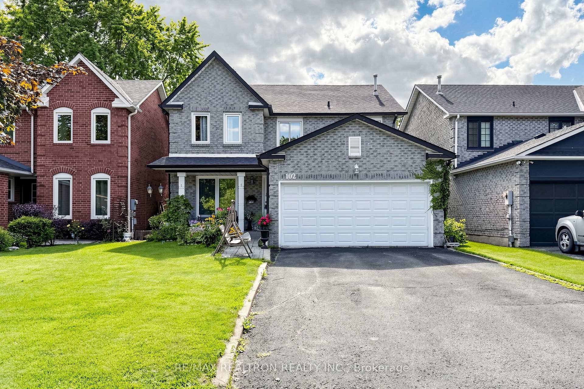 102 Kearney Drive, Ajax, ON L1T 2V6