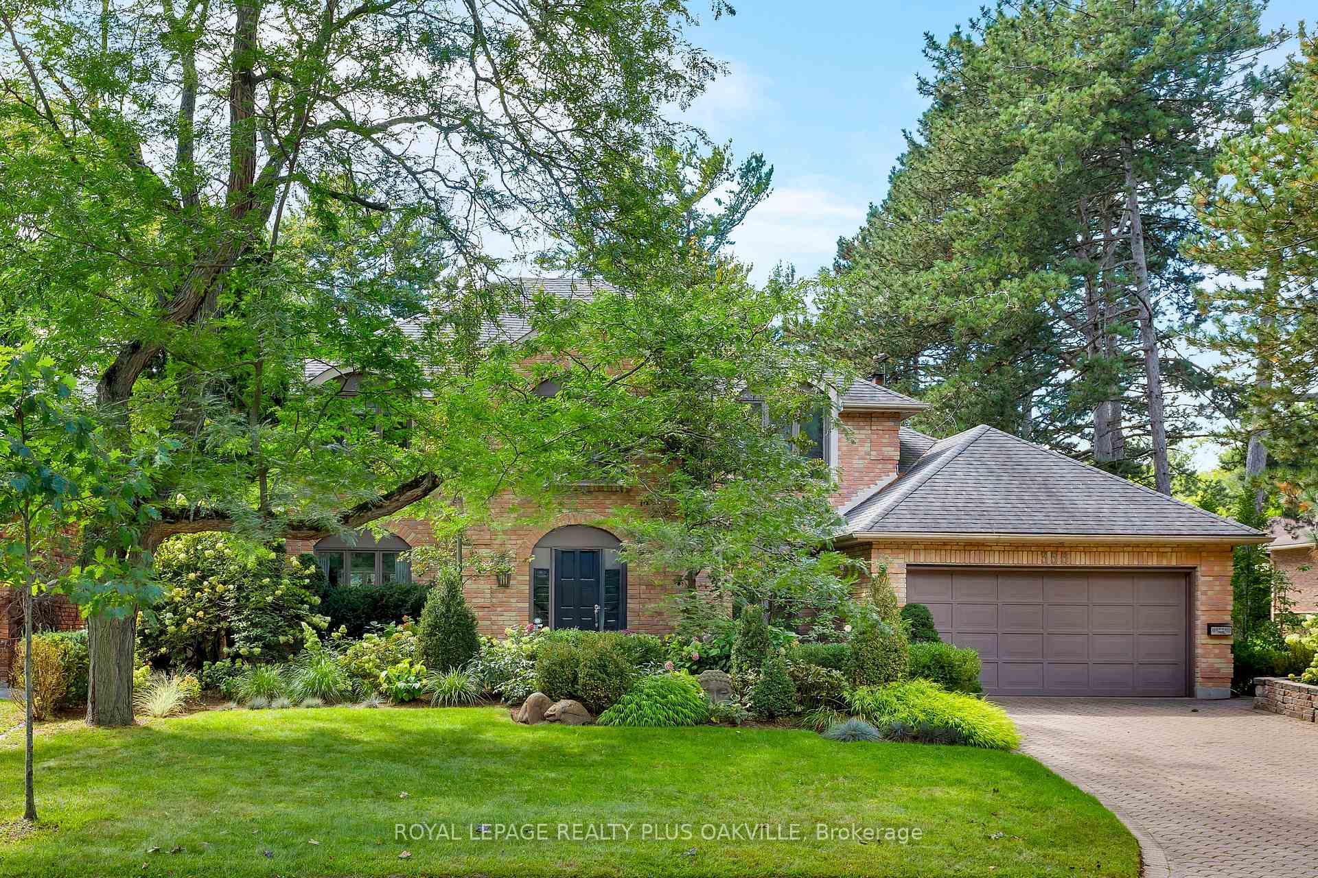 356 Shoreacres Road, Burlington, ON L7L 2H5