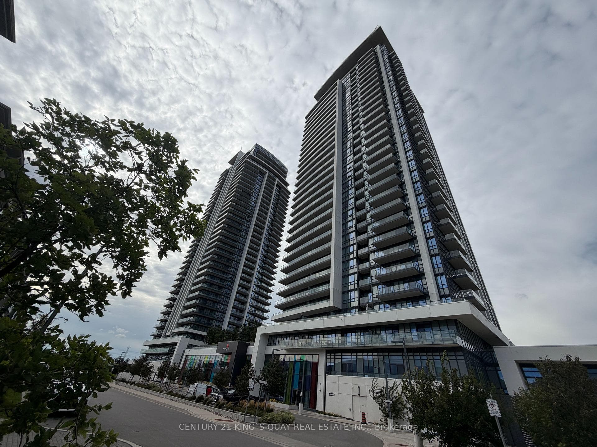 38 Gandhi Lane 1212, Markham, ON L3T 0G9