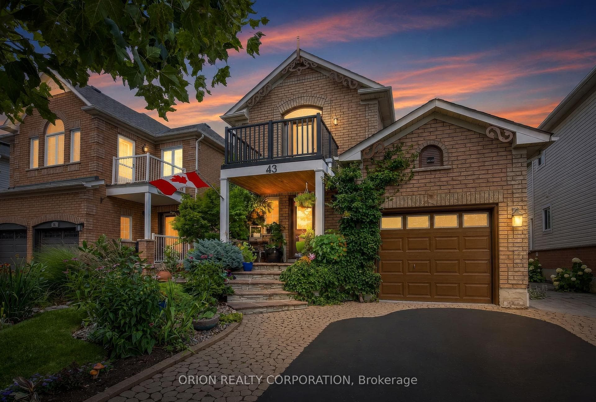 43 Lighthouse Street, Whitby, ON L1N 9R9