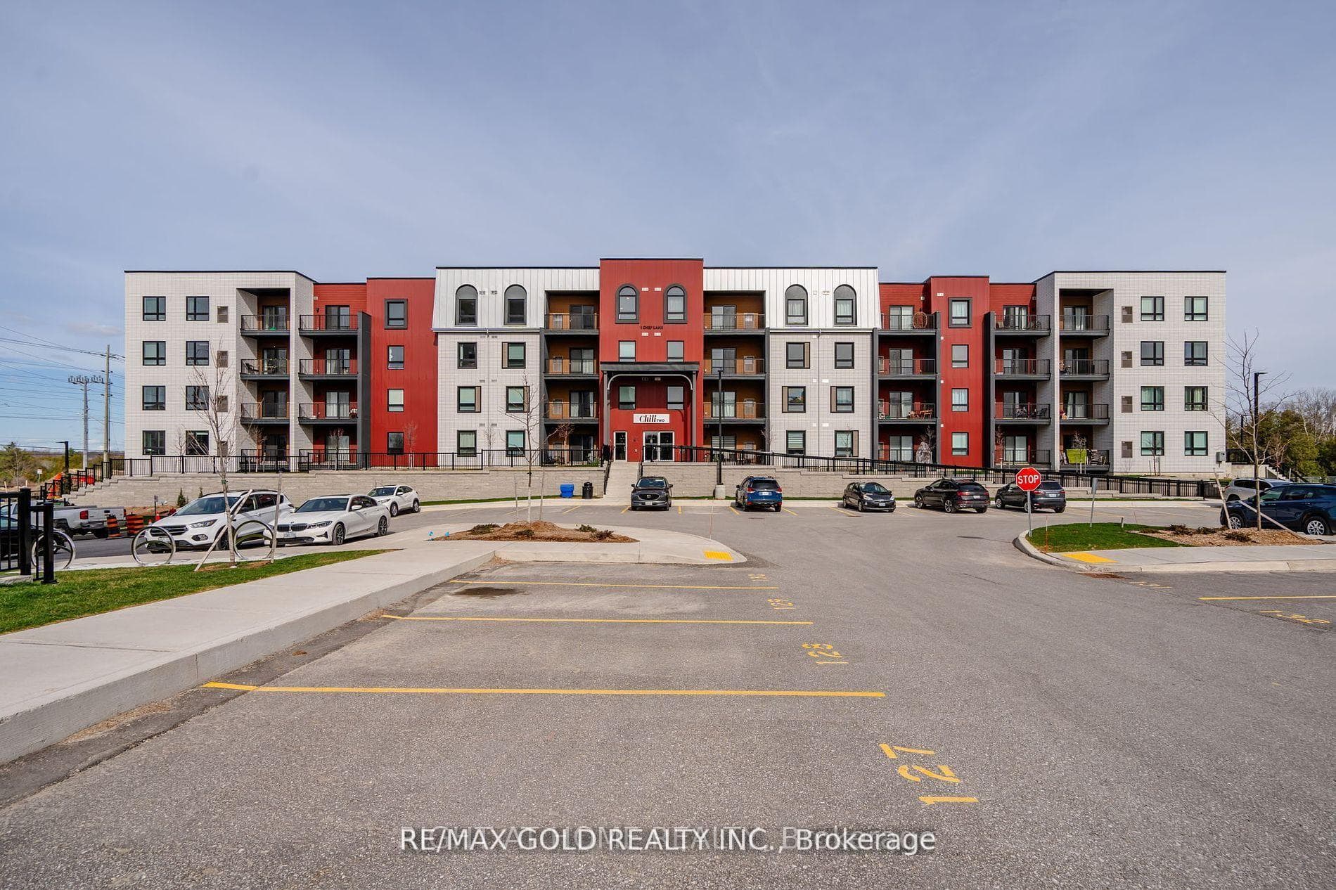 1 Chef Lane 213, Barrie, ON L9J 0M5