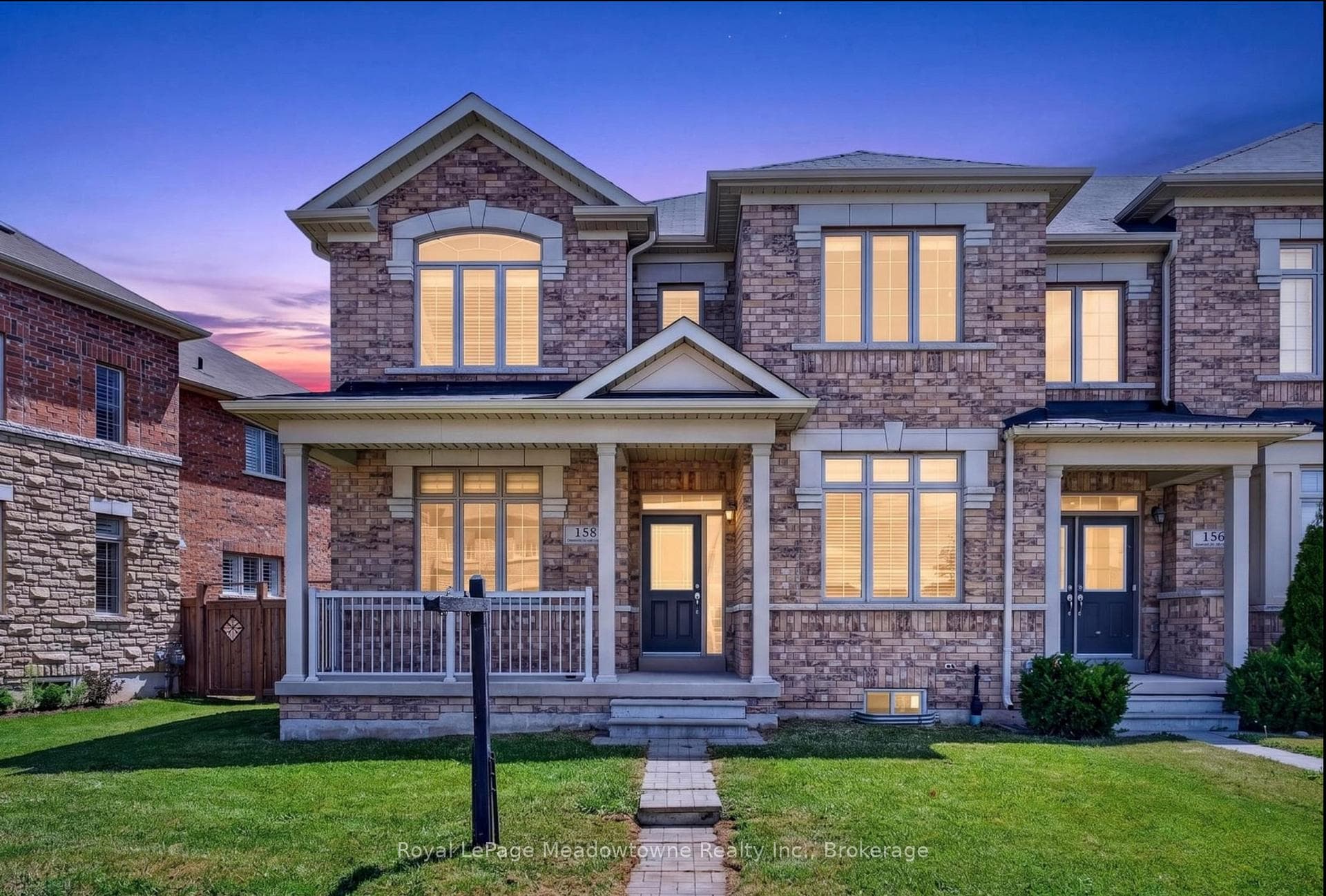 158 Etheridge Avenue, Milton, ON L9E 1H1